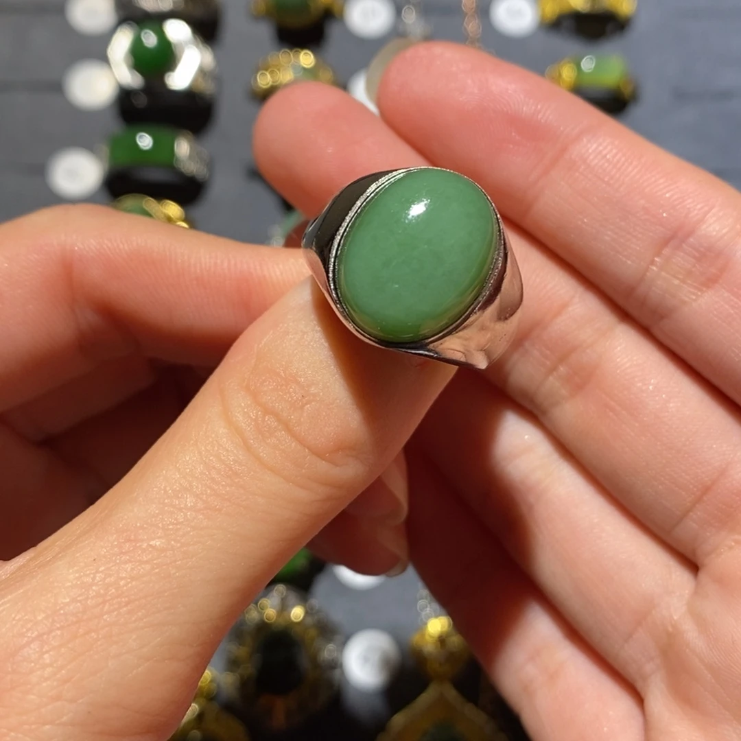 和田玉未镶嵌戒指