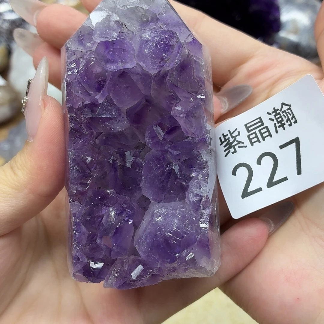 未镶嵌水晶大型摆件（非配饰）