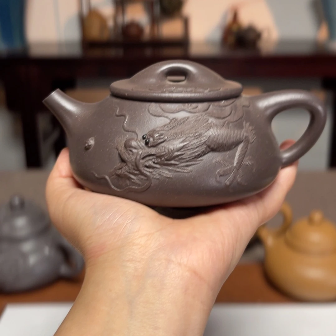 夏***议茶壶紫砂堆龙石瓢280