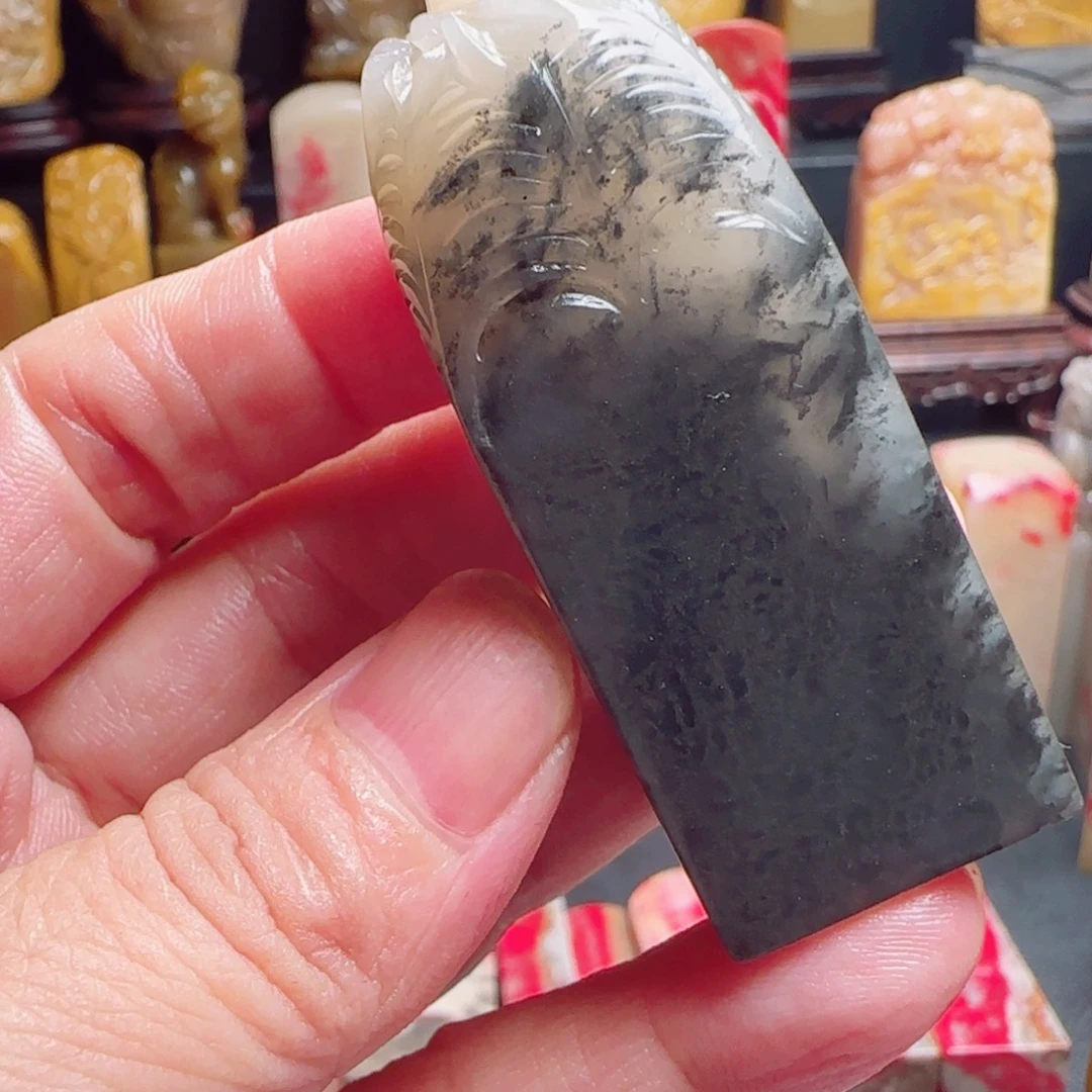 昌化石水墨冻印章