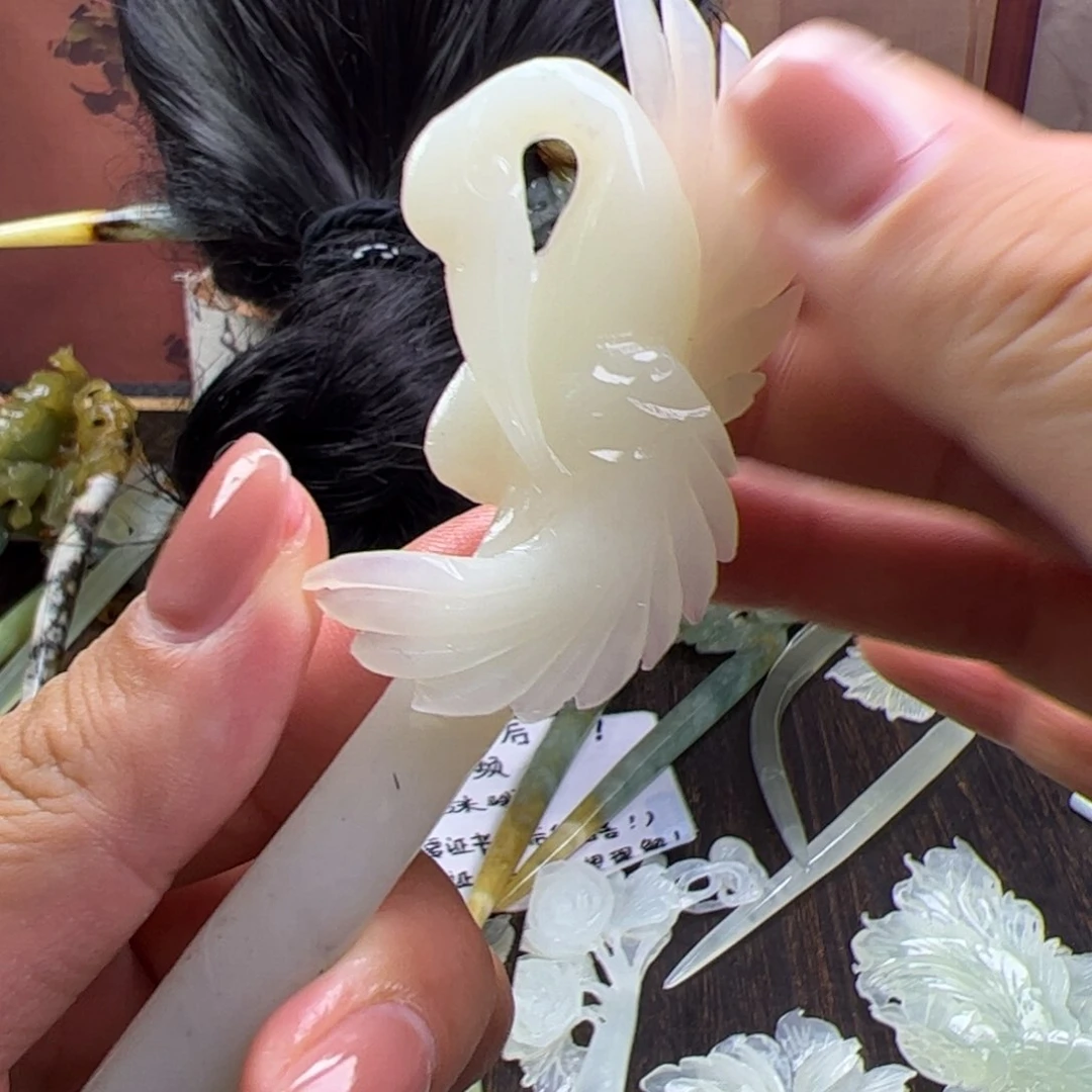 蛇纹石玉未镶嵌发簪