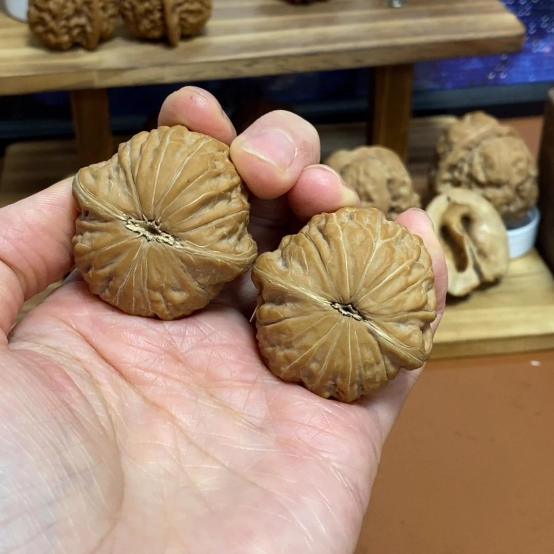 包***练吊坠文玩核桃38铁锤K001