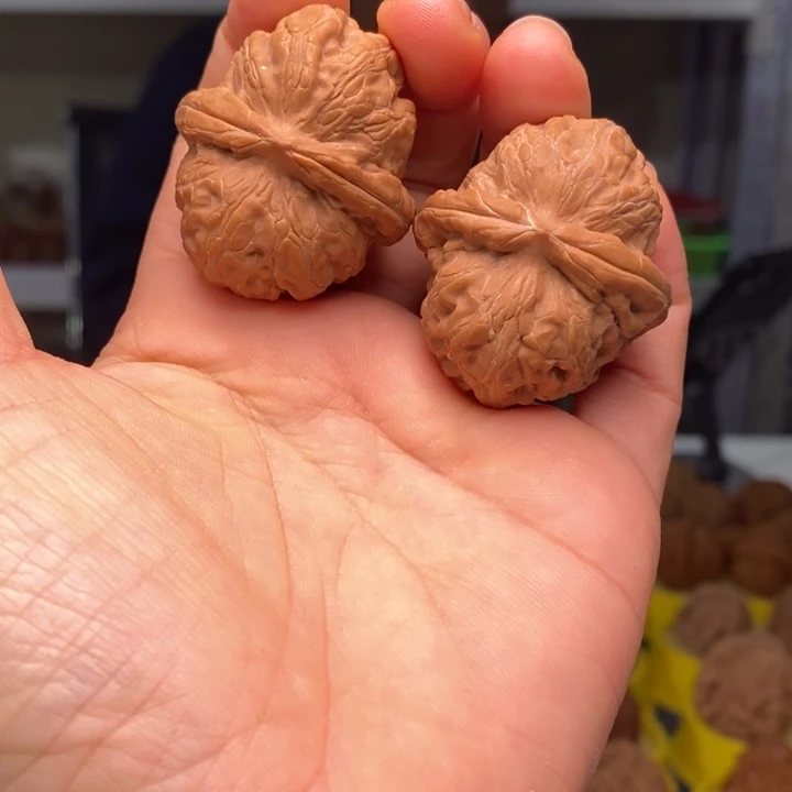 文玩核桃吊坠文玩核桃元宝40～