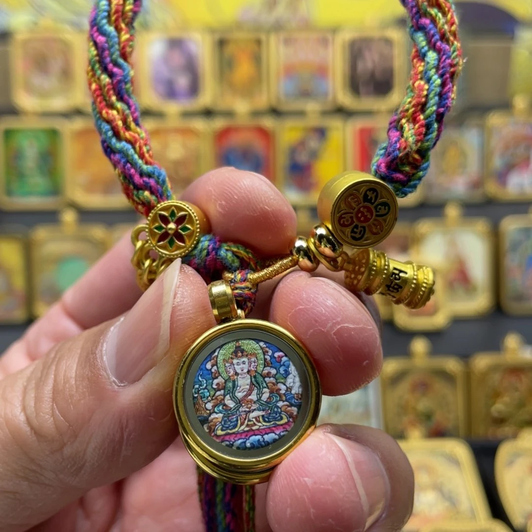 鑫*唐卡是在英国伦敦