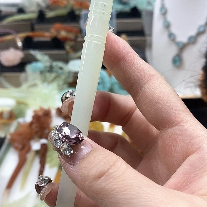 蛇纹石玉发饰合金