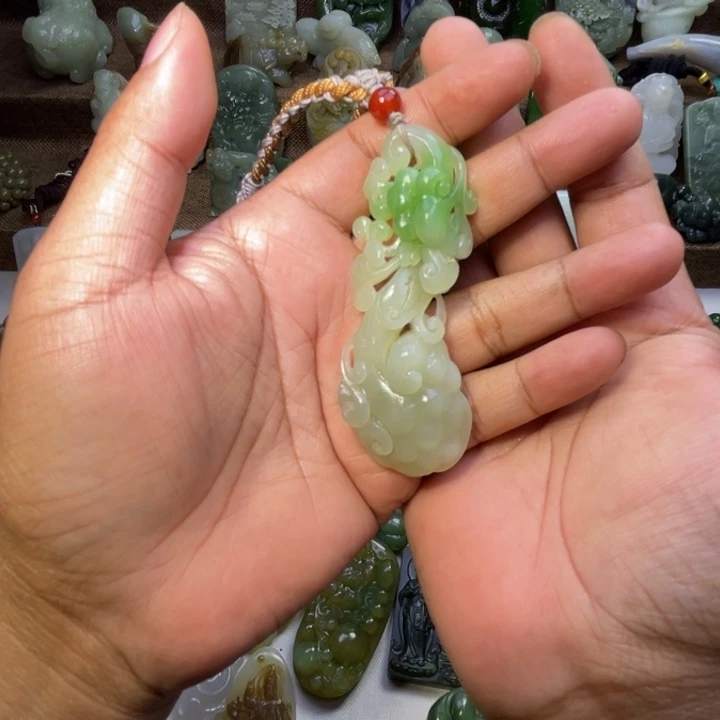 和田玉未镶嵌吊坠(不含链)百****年