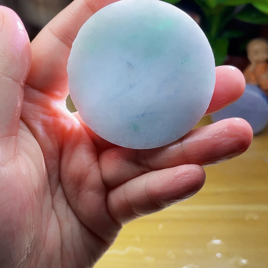 翡翠未镶嵌颈饰毛料20