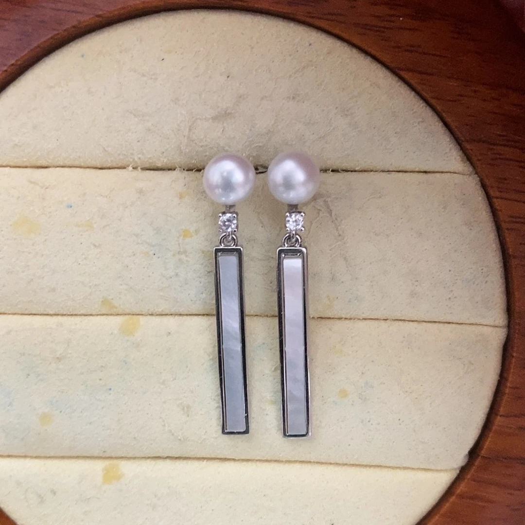 银S925镶嵌淡水珍珠耳饰