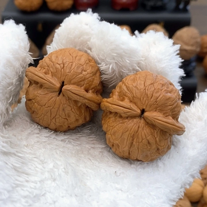 福***4桃核吊坠金龟玉甲