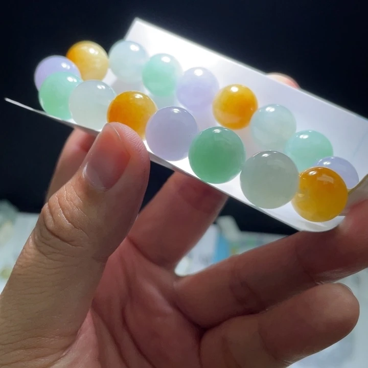 未镶嵌定制翡翠翡翠卡12+