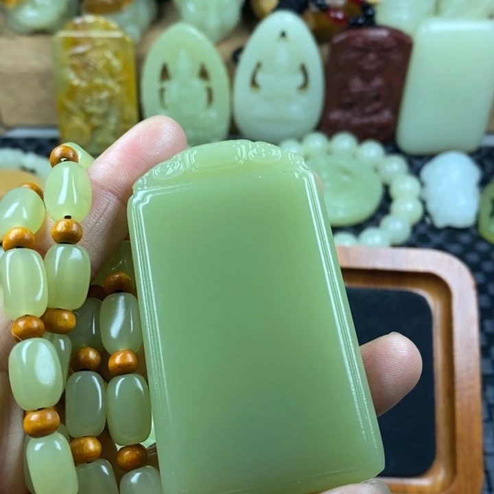 昆仑料大版无事牌