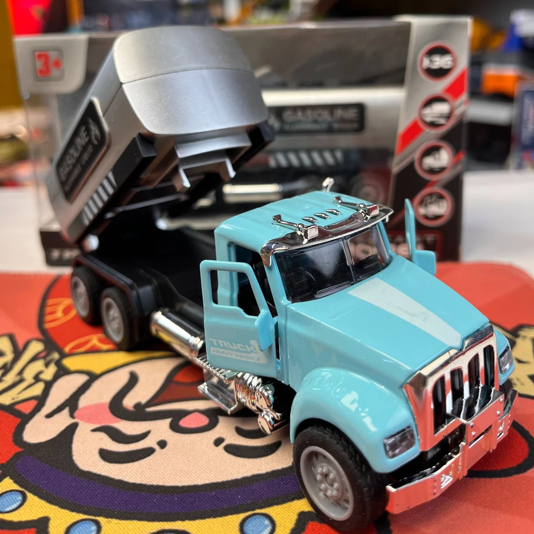 合金声光油罐车美式牛头双开门后斗可升起礼盒装车模