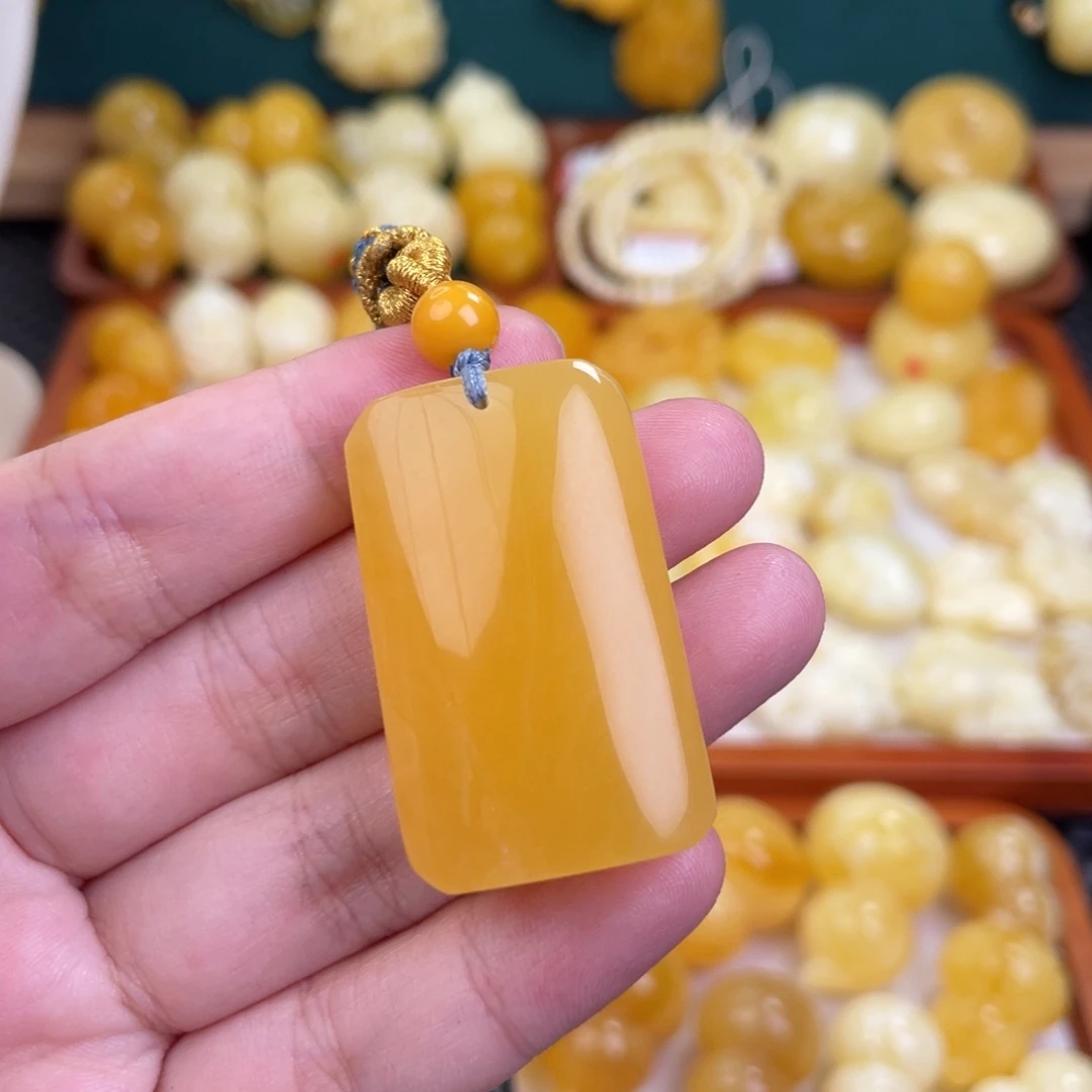 蜜蜡未镶嵌毛衣链蜜蜡