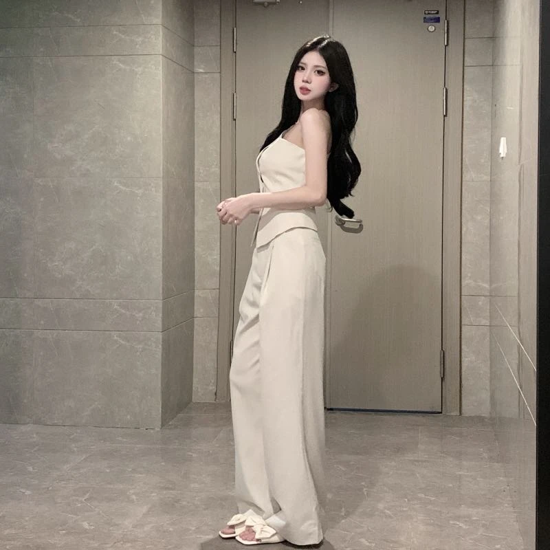 2025夏季新款时尚设计感斜肩无袖西装马甲上衣高级感阔腿休闲裤女