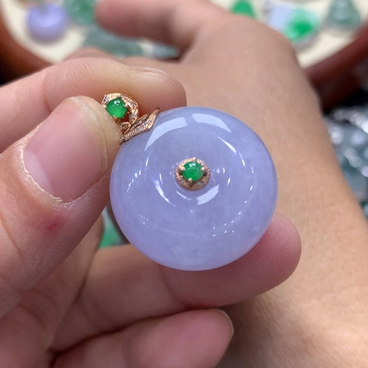 翡翠吊坠(不含链)18K金镶嵌