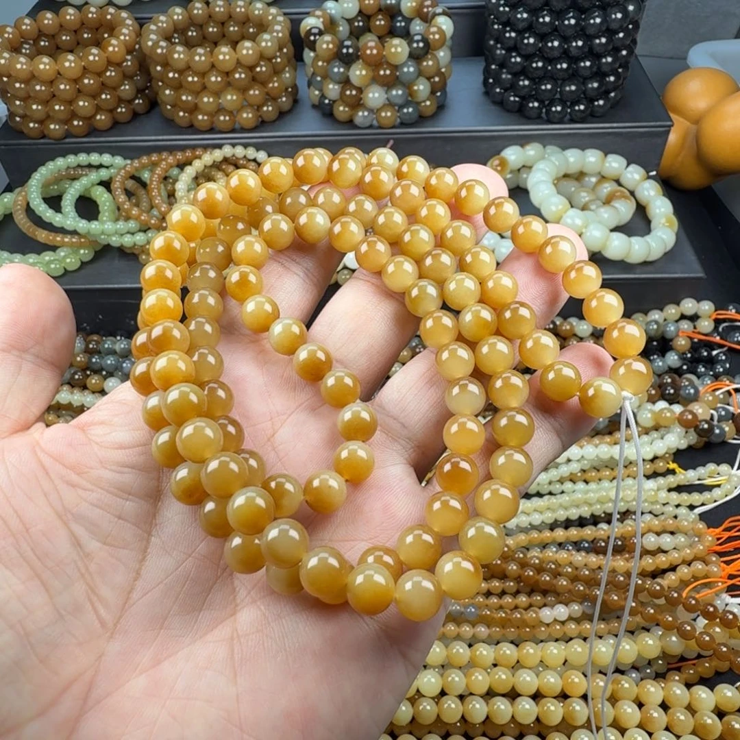 温***筠和田玉未镶嵌手链