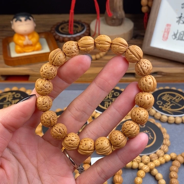 手串桃核宽脐13（尺寸误差0.5之间）