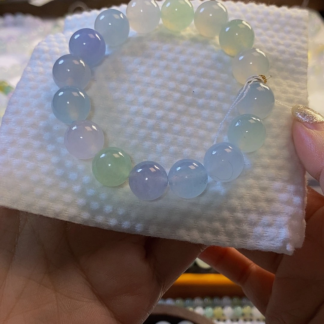 定制翡翠未镶嵌翡翠.