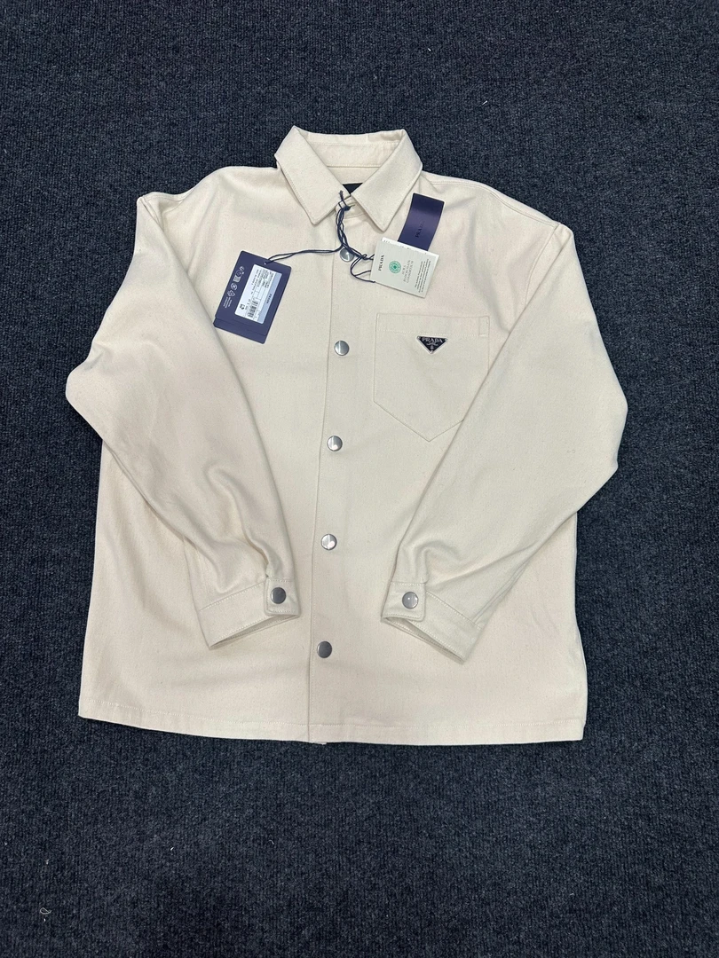99新 Prada/普拉达 男士春秋四合扣棉麻翻领外套