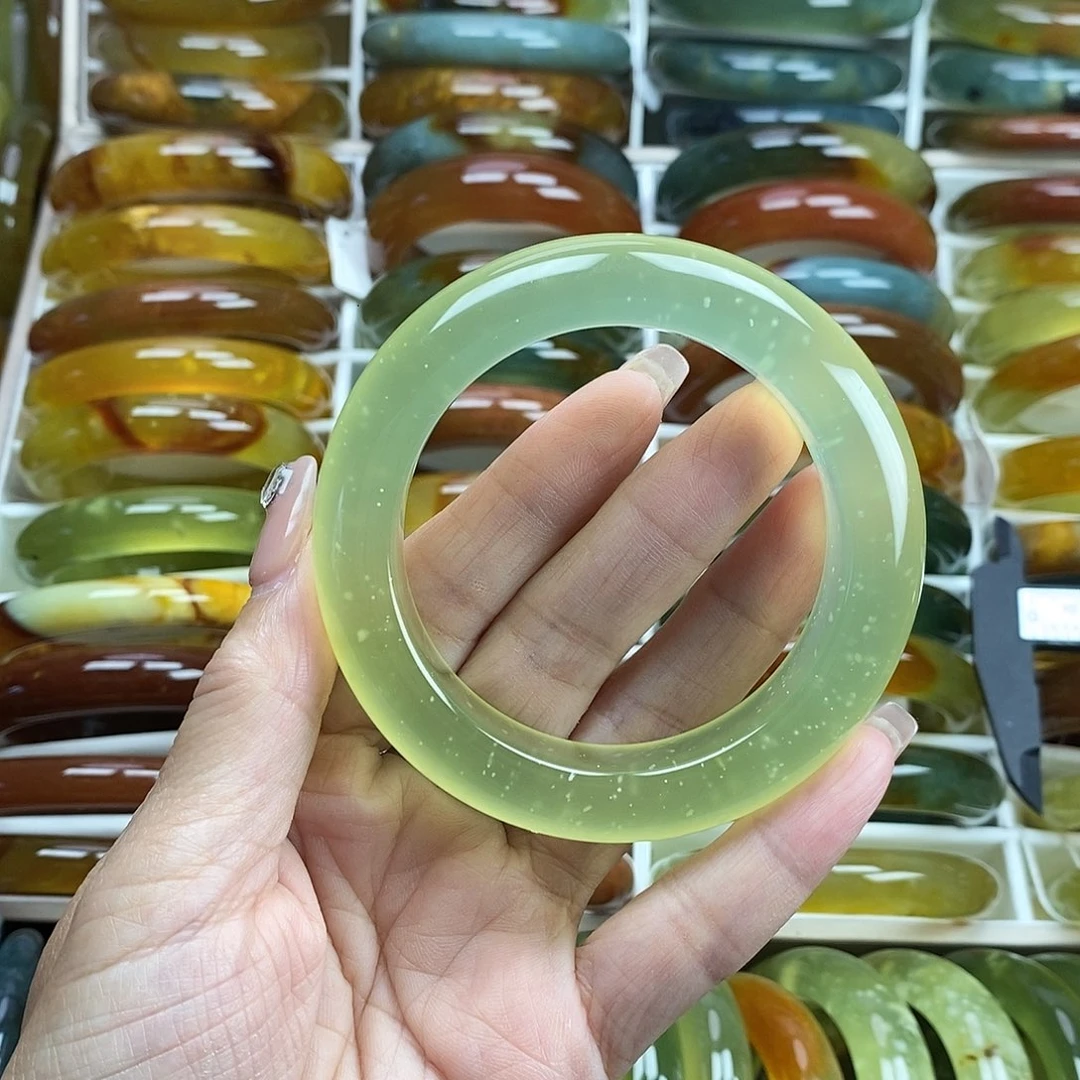 未镶嵌蛇纹石玉手镯56.7