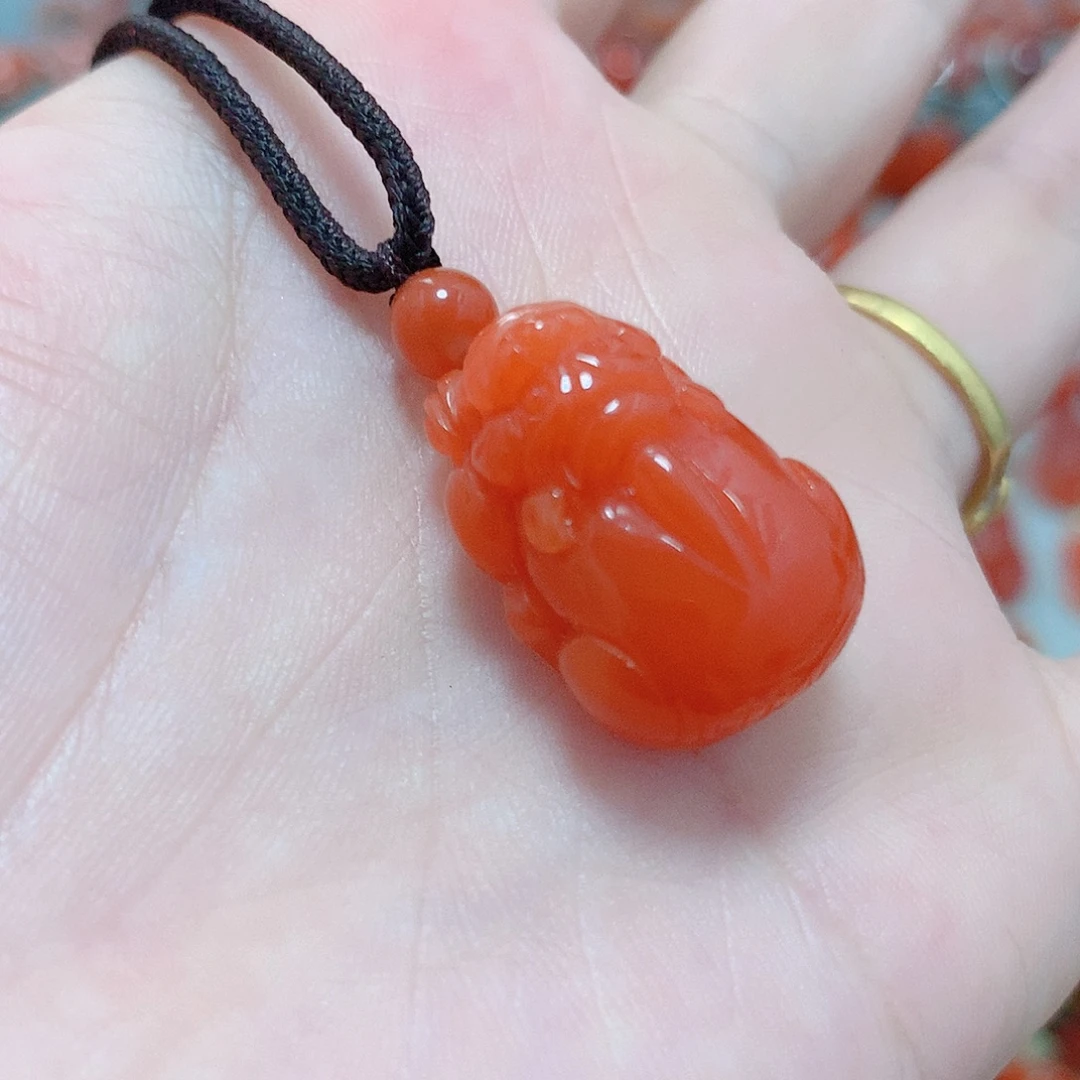 吊坠(不含链)未镶嵌南红玛瑙