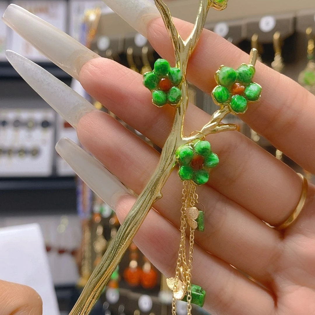 翡翠合金耳饰翡翠