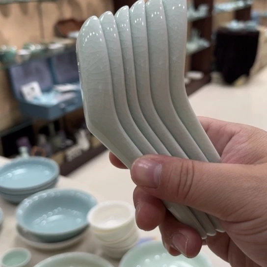 瓷片陶瓷茶具汝瓷茶具