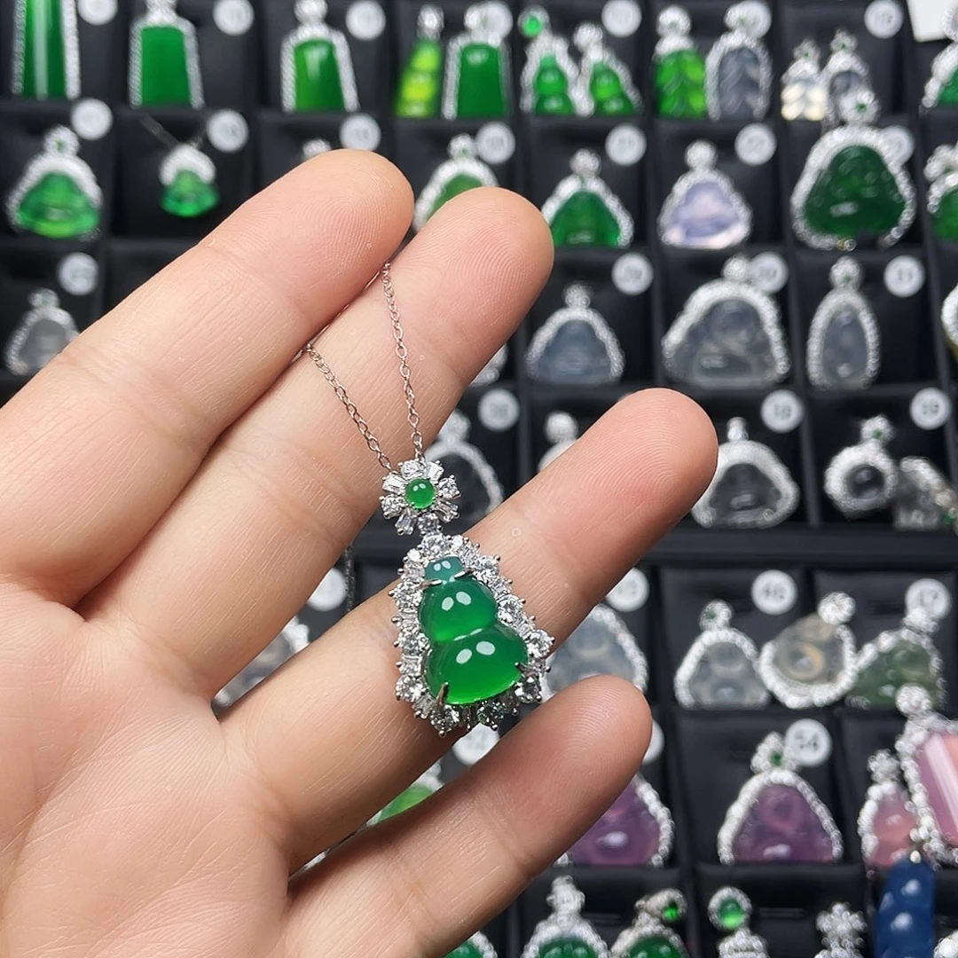 玛瑙/玉髓颈饰合金