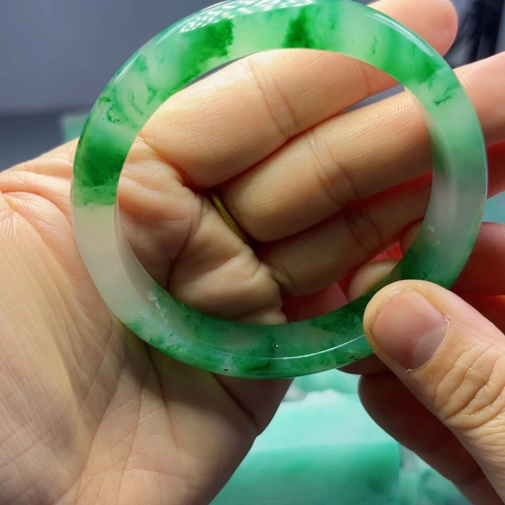 石英质玉手镯未镶嵌板*子