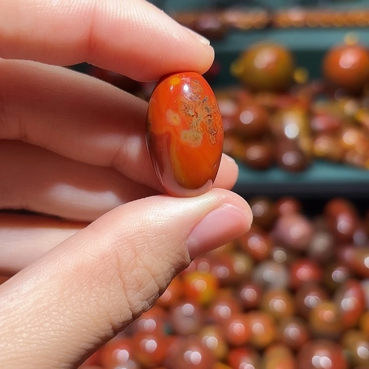 玛瑙/玉髓未镶嵌战国红珠子