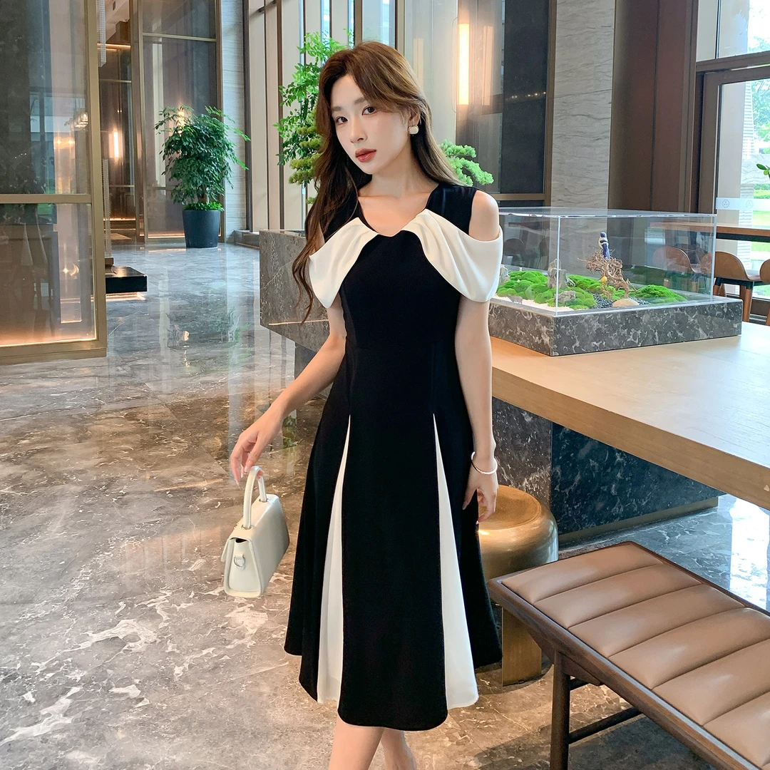 奢姿大码女装2025夏季时尚减龄撞色连衣裙胖妹妹优雅设计感裙子