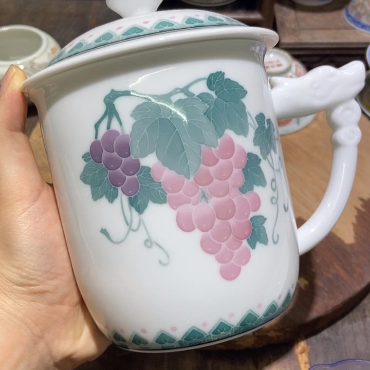 卷***婷陶瓷艺术品的制作