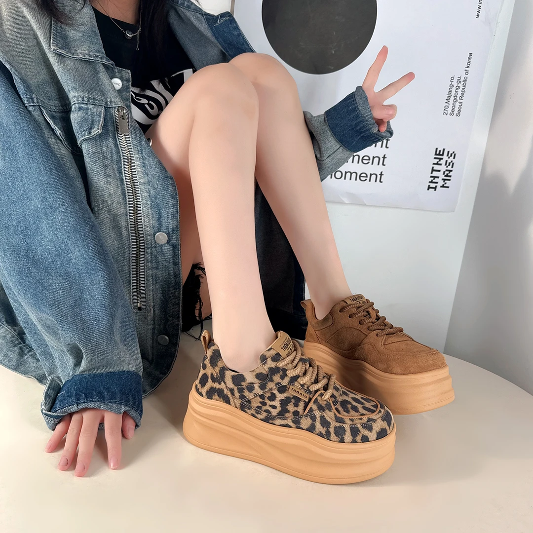 【淘爱朵●】时尚厚底增高6cm潮流百搭女士休闲鞋 5023