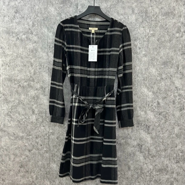 95新 BURBERRY/博柏利 Burberry黑白连衣裙
