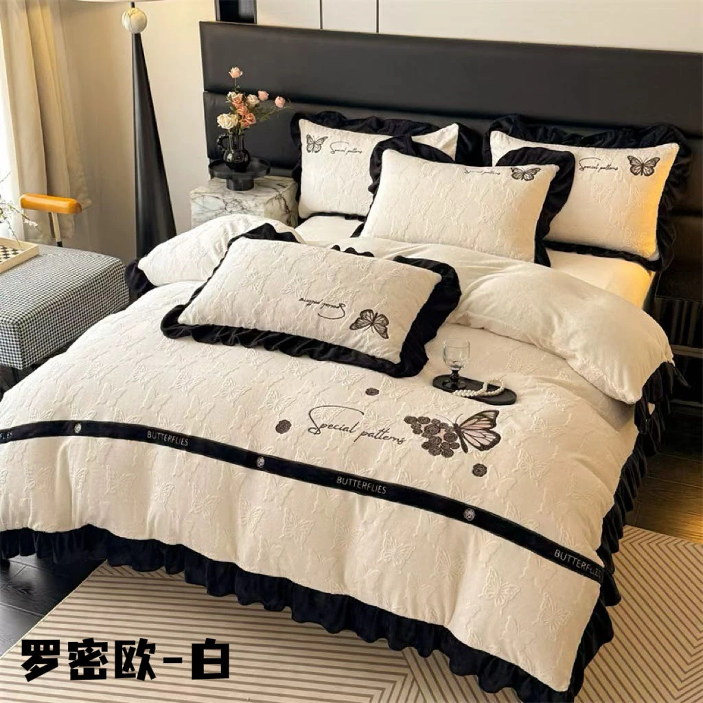 【晴美】高克重加厚牛奶绒雕花四件套-罗密欧-白