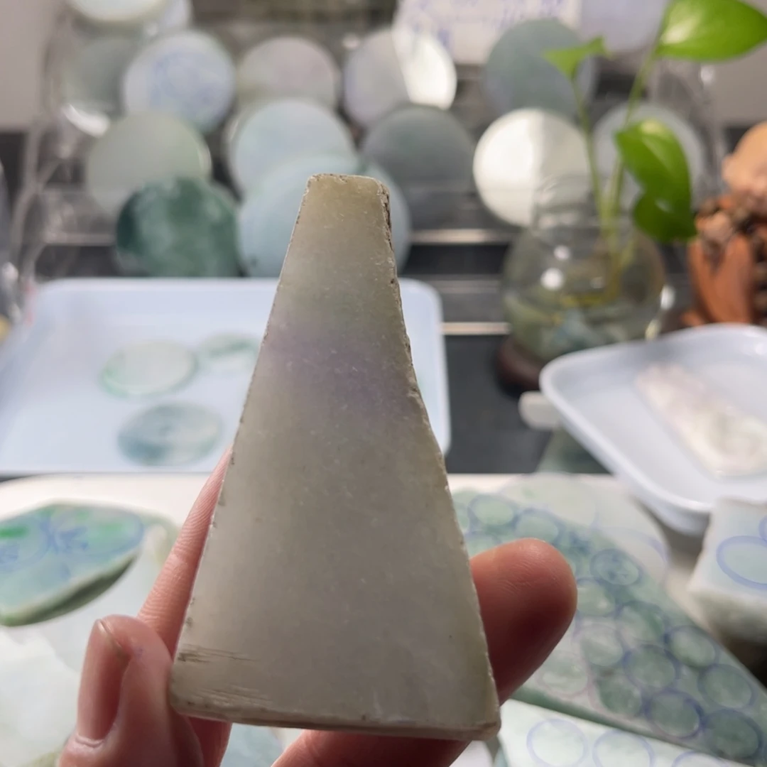 翡翠裸石翡翠毛料