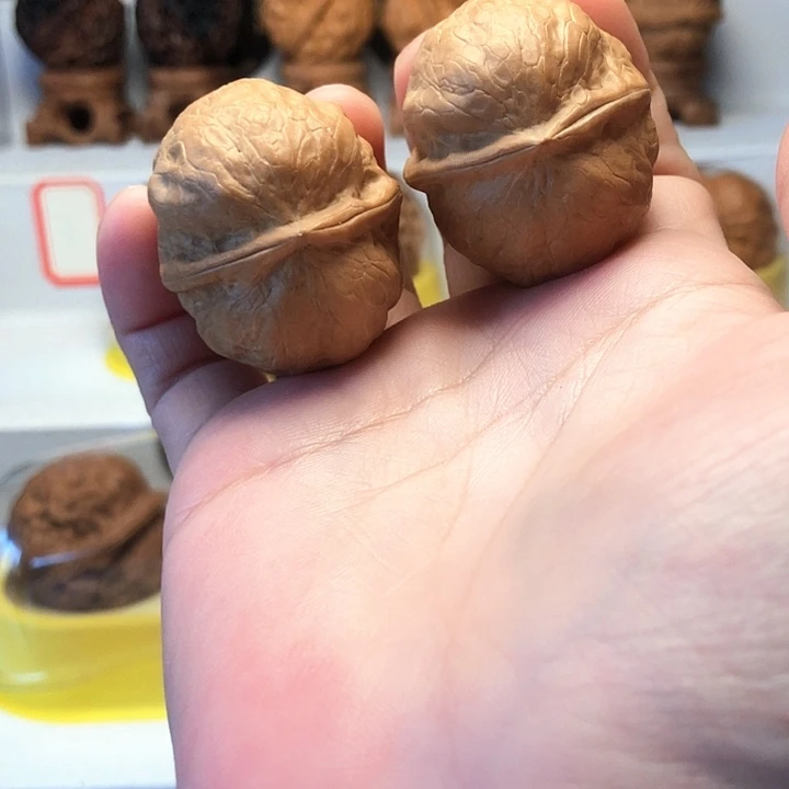 吊坠文玩核桃云南铁核桃