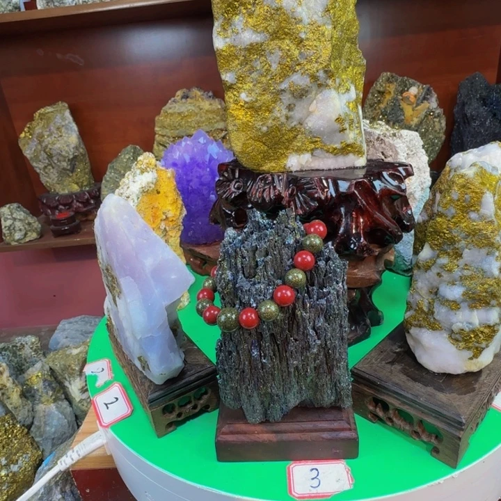 王***辉金属国际交流咯来咯哦哦哦