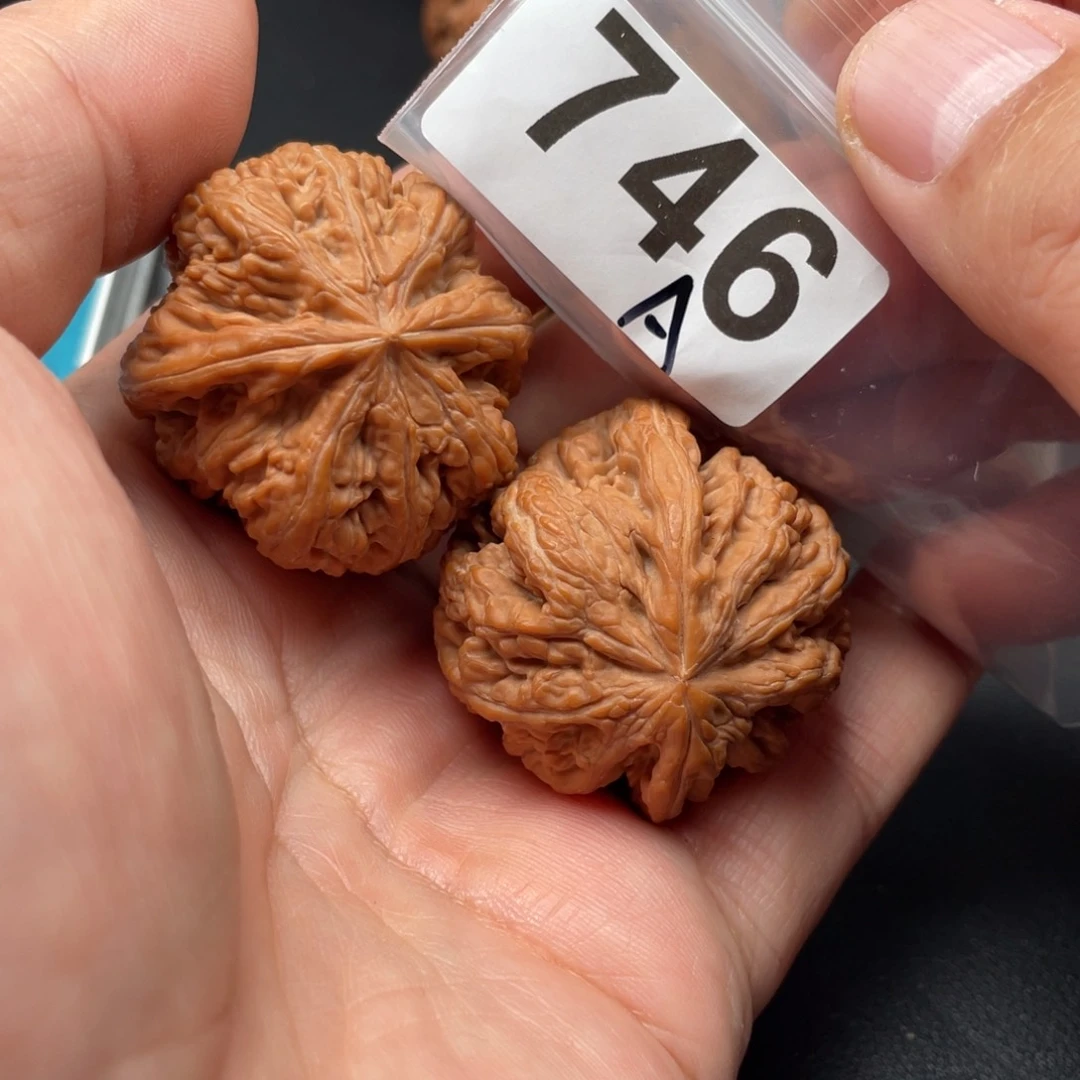 吊坠文玩核桃粗筋39