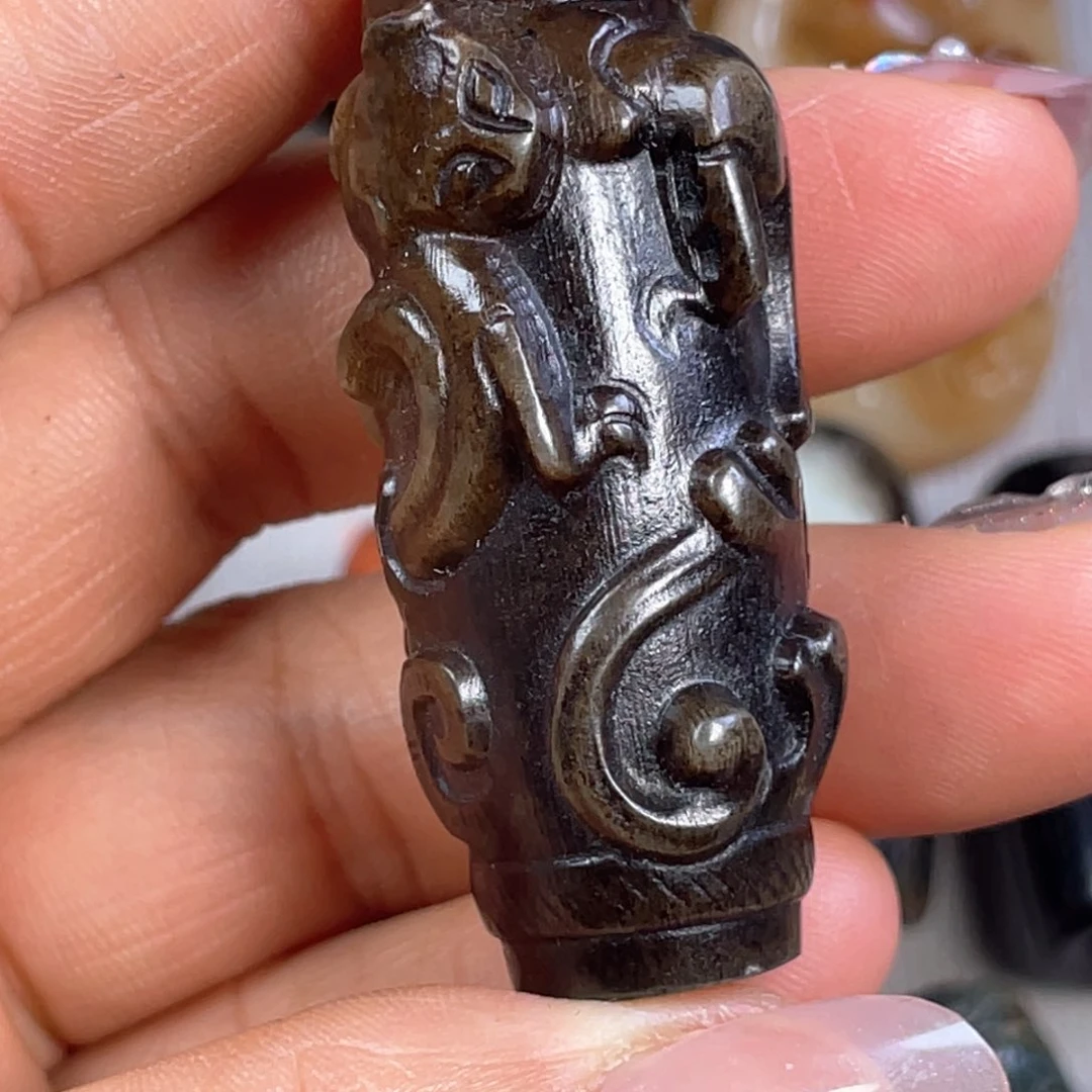 和田玉颈饰未镶嵌云***哥