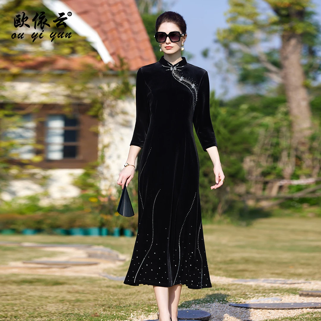 50022欧依云气质显瘦旗袍裙婚宴礼服妈妈鱼尾裙2025春新女连衣裙