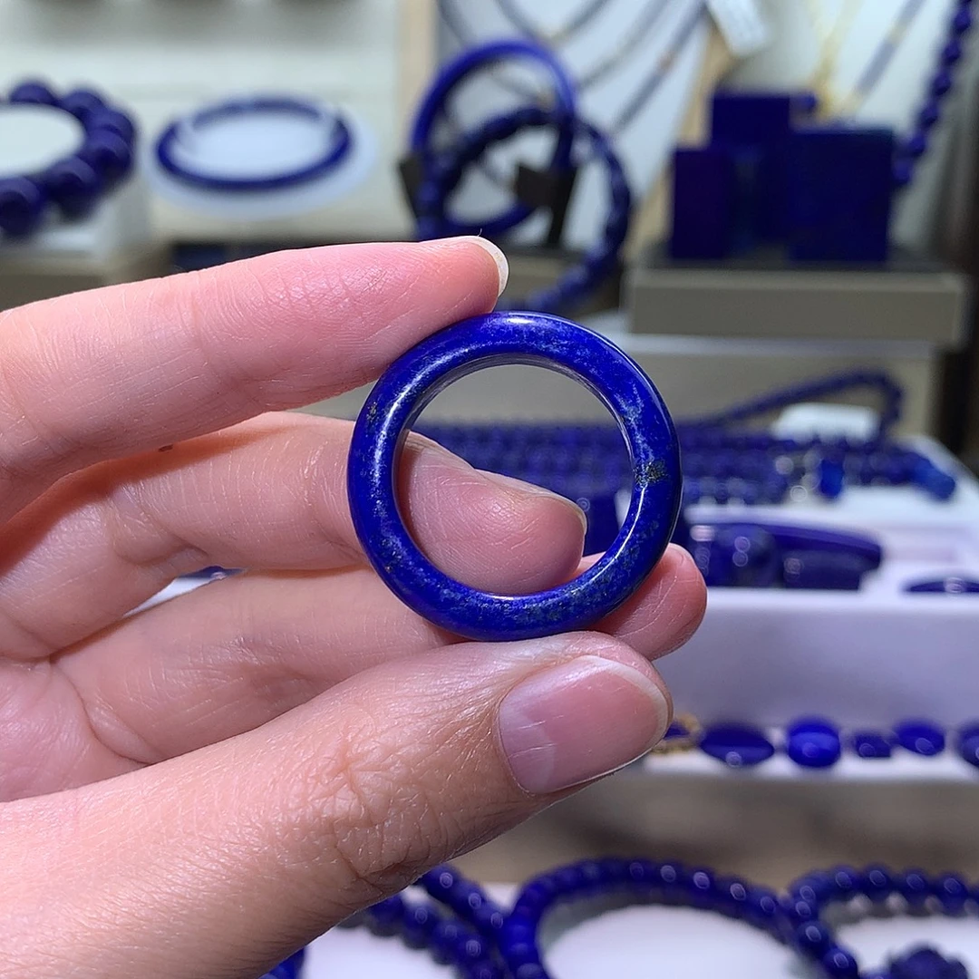 青金石未镶嵌天然原矿指环内圈21.5m