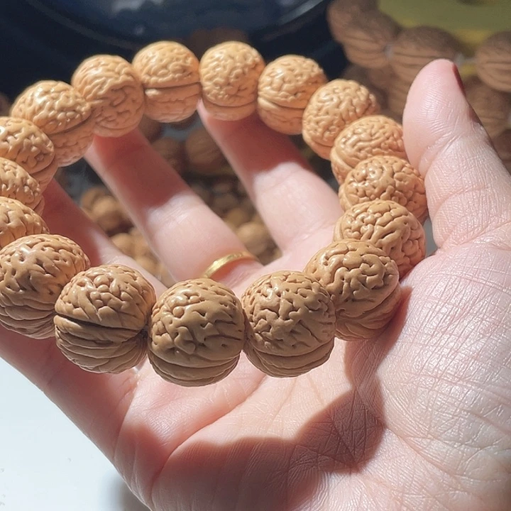 大***森桃核吊坠桃核手串苹果72