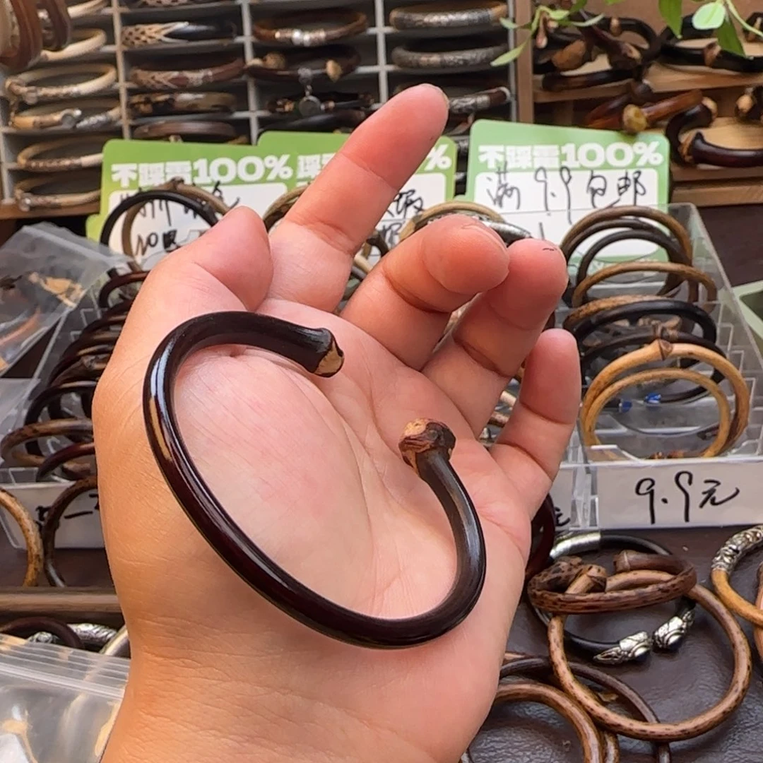 滥***.非金属木质鸡血藤手镯