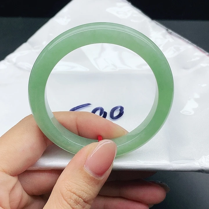 未镶嵌手镯翡翠003