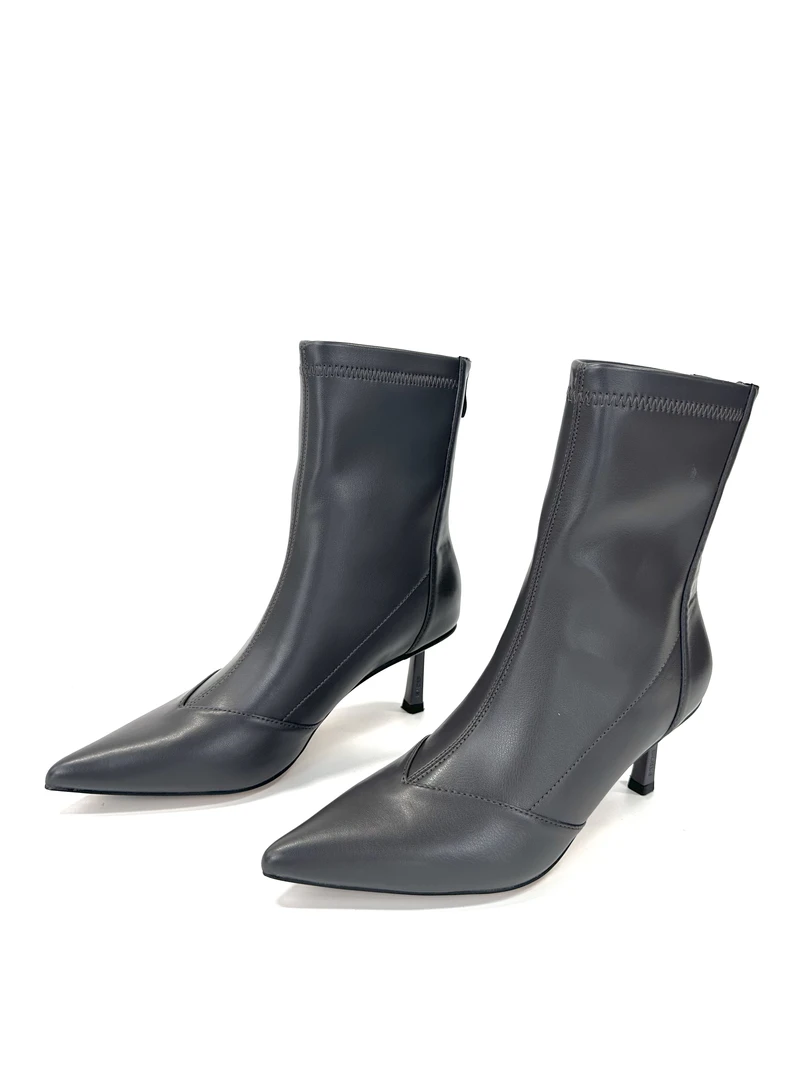 Desiree Van/黛绮梵【7cm】灰色尖头细跟瘦瘦靴秋冬气质高跟短靴09