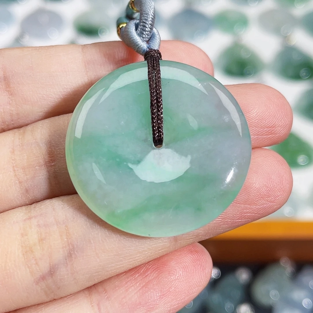 颈饰未镶嵌翡翠吊坠