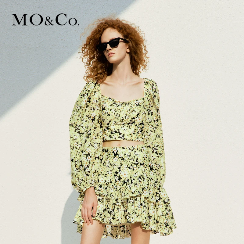 【小余专属】MOCO上衣春夏碎花桑蚕丝棉纱露背短款雕塑MBC2TOP023