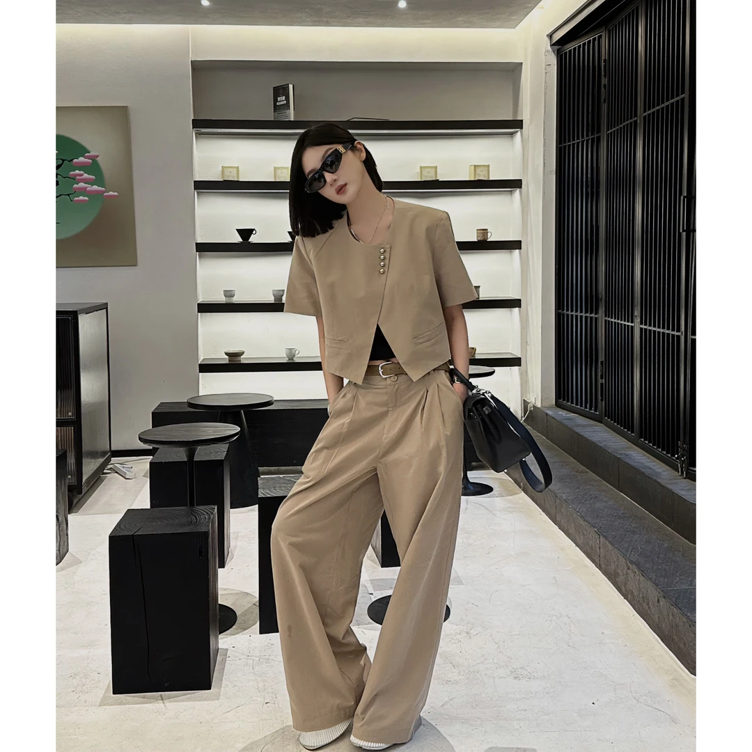 邓蕾婷【黑咖套装】显瘦气质高腰短款时尚休闲小众设计感套装