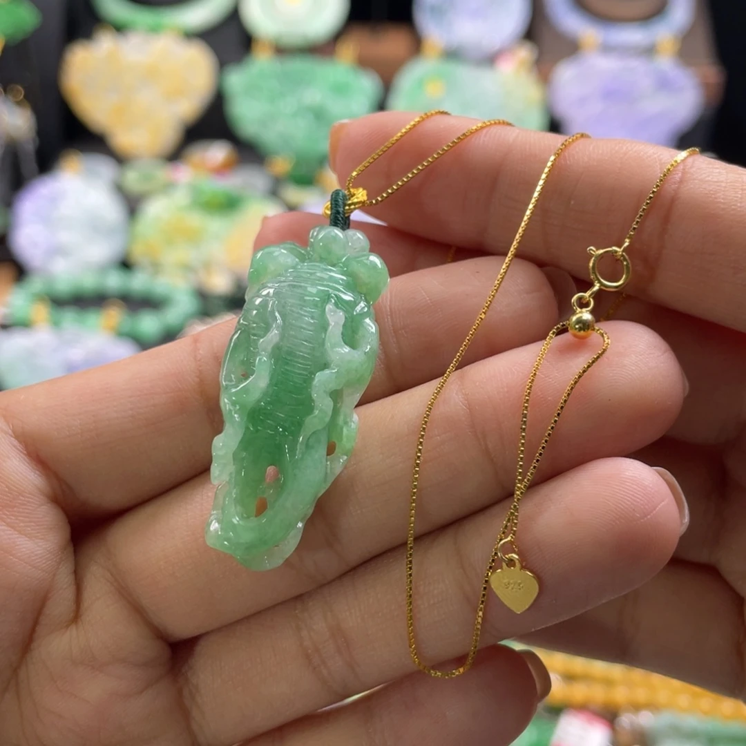 翡翠未镶嵌颈饰代编织